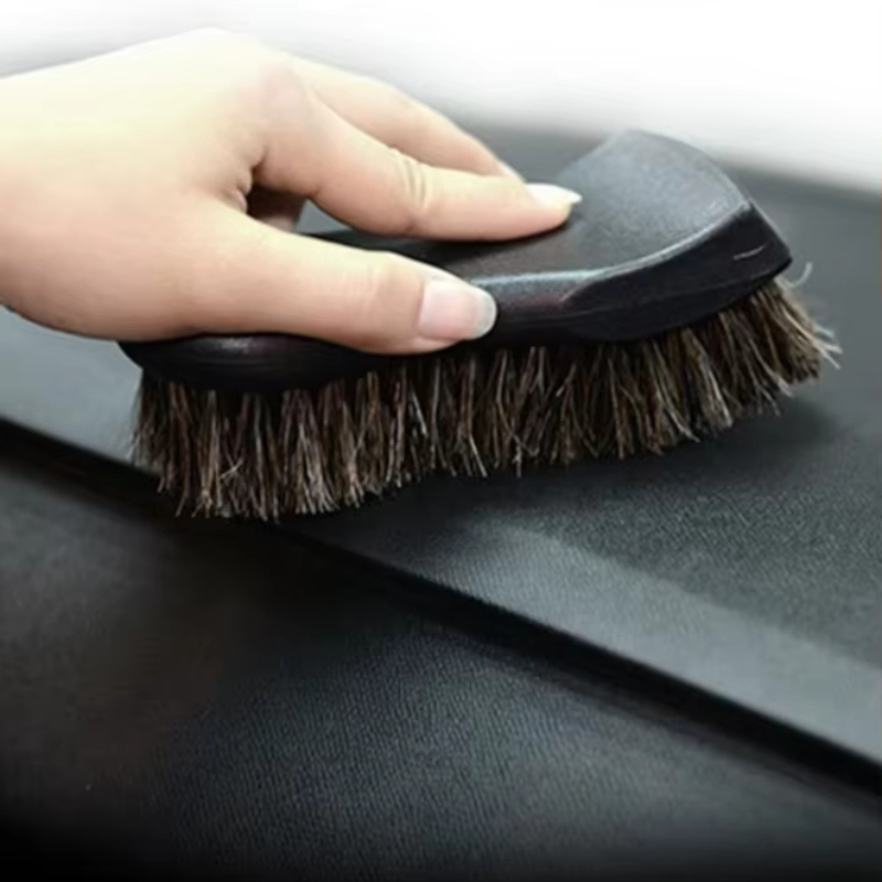 Leather Cleaner Interior - Настоящая щетка из конского волоса для